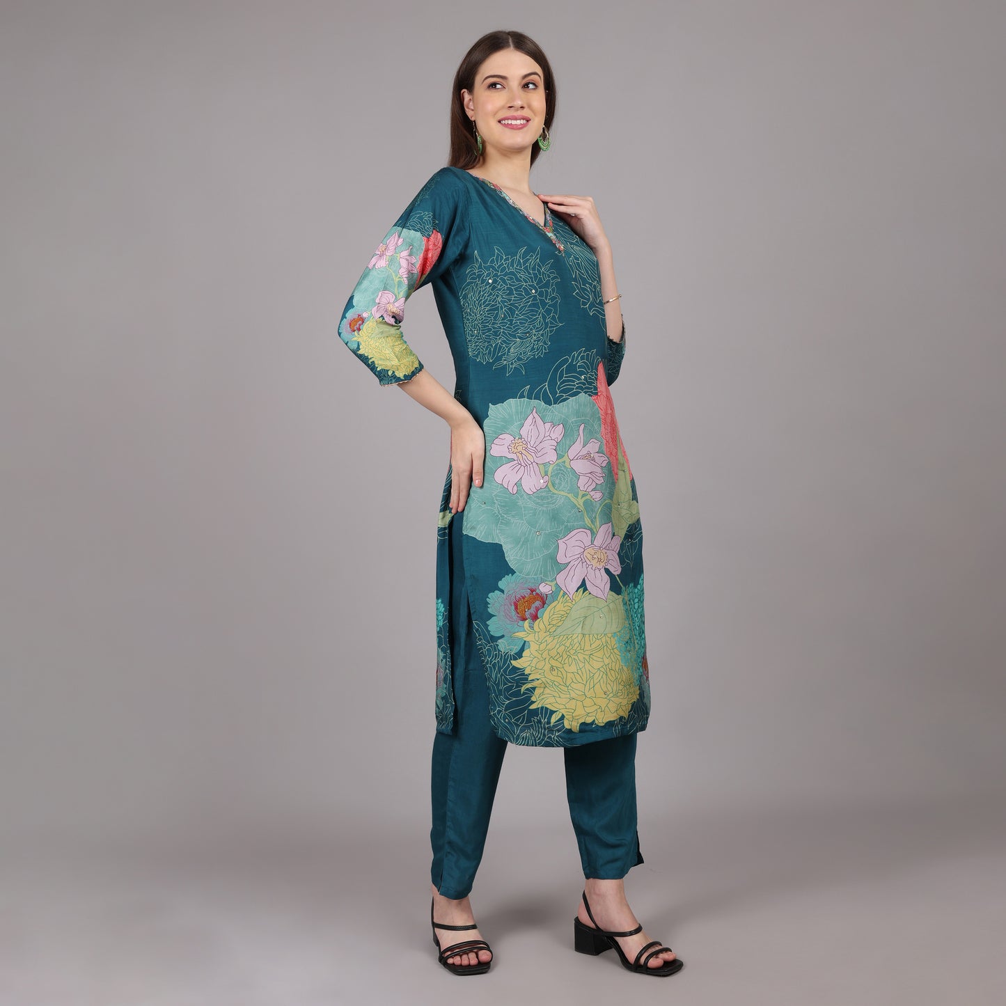 Pure Crepe Kurta Set with handwork