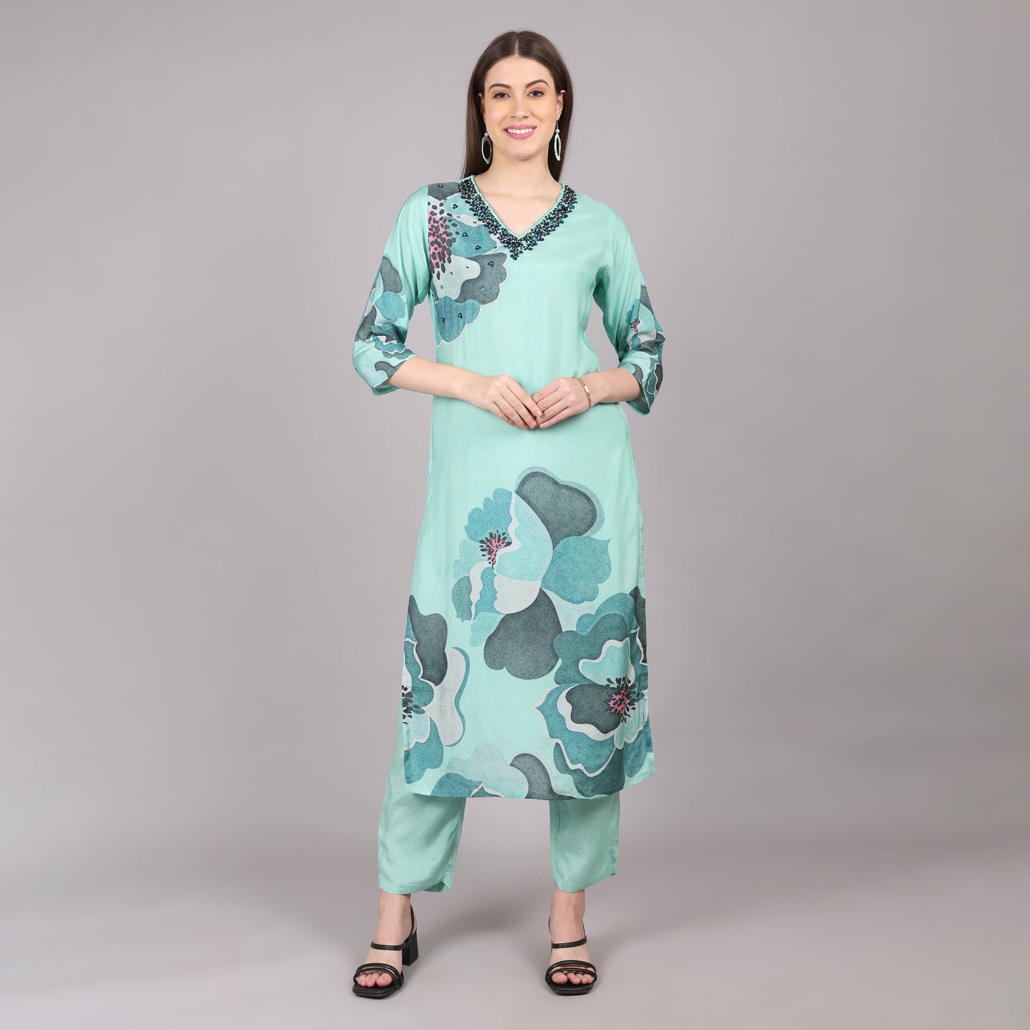 Pure Crepe Kurta Set with handwork